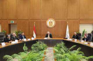 وزير التعليم العالي يترأس اجتماع...