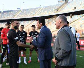 وزير الشباب والرياضة يهنئ المنتخب...