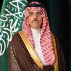 وزيرا خارجية السعودية وإيران يدينان...