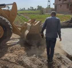 محافظ أسيوط يؤكد استمرار الجهود...