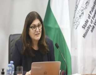 وزيرة فلسطينية: شعبنا لن يقبل...