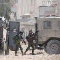 الاحتلال الإسرائيلى يطلق الرصاص وقنابل...