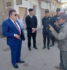 محافظ الدقهلية يتفقد شوارع المنصورة...