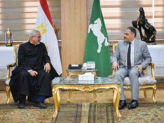محافظ الشرقية  يستقبل راعي...