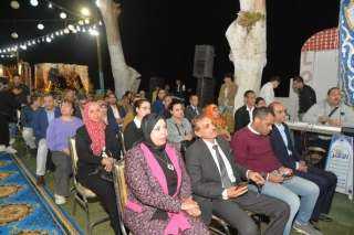 محافظ أسيوط يعقد لقاءاً جماهيرياً...