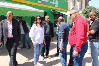 نائب المحافظ تتفقد حالة النظافة...