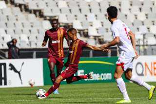 الزمالك يتعادل سلبياً مع ستيلينبوش...