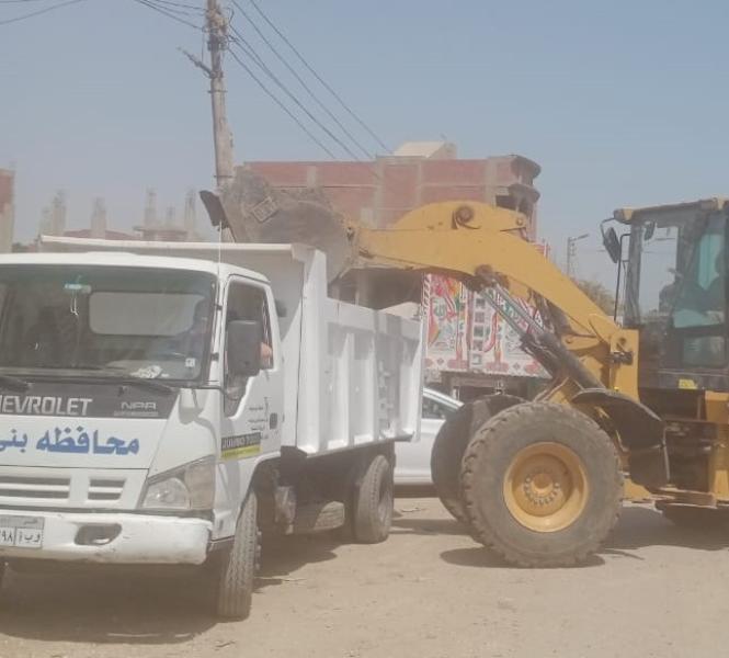 جهود الوحدة المحلية لمركز ومدينة بني سويف في ملفات النظافة والتجميل ورفع الإشغالات ومواجهة التعديات