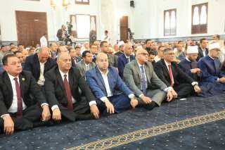 وزير الأوقاف ومحافظ الجيزة يفتتحان...