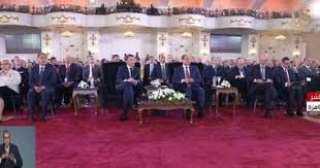 الرئيسان السيسى وماكرون يشاهدان فيلما...