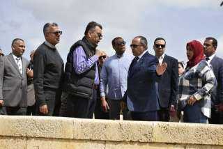 محافظ بورسعيد يتفقد “كورنيش بورسعيد...