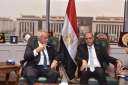 وزير العمل يلتقي وزير الهجرة...