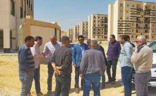 وزير الإسكان يتابع موقف تنفيذ...