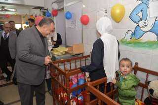محافظ أسيوط يتفقد مركز الأطفال...