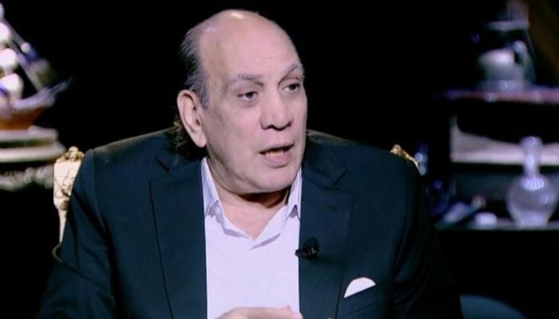 الفنان منير مكرم يكشف تفاصيل جنازة المنتج صلاح حسن