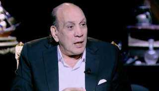 الفنان منير مكرم يكشف تفاصيل...