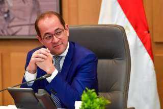 وزير المالية: تخفيض الدين العام...