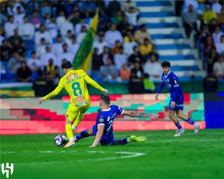 الهلال والخليج