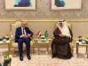 سويلم يلتقى وزير البيئة والمياه...