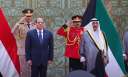 الرئيس عبد الفتاح السيسي يصل...