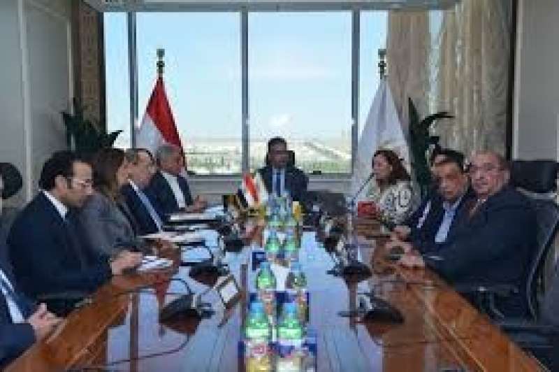 التموين وليبتون