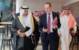 وزير الصحة السعودي يعزز الشراكة...
