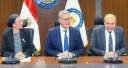 وزراء البترول والبيئة والطيران يبحثون...