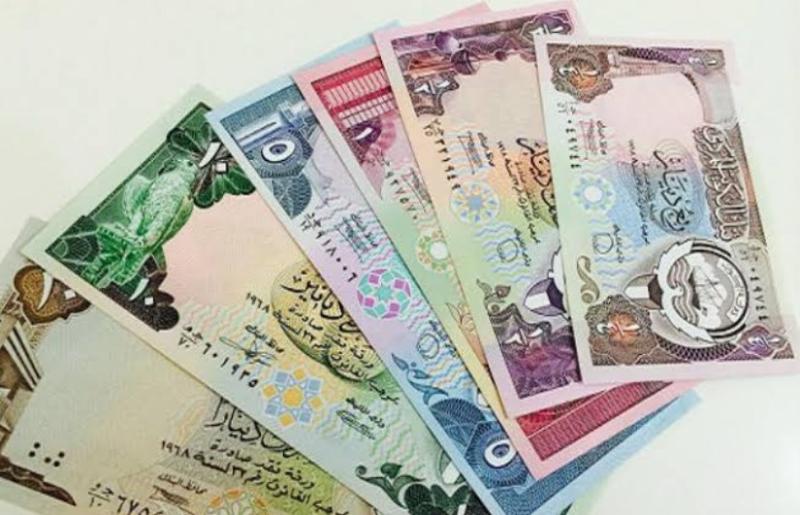 سعر الدينار الكويتي