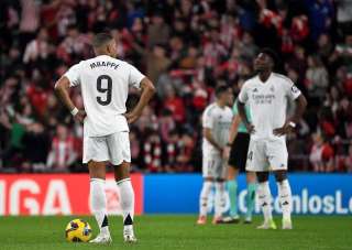 من يستطيع إنقاذ ريال مدريد...
