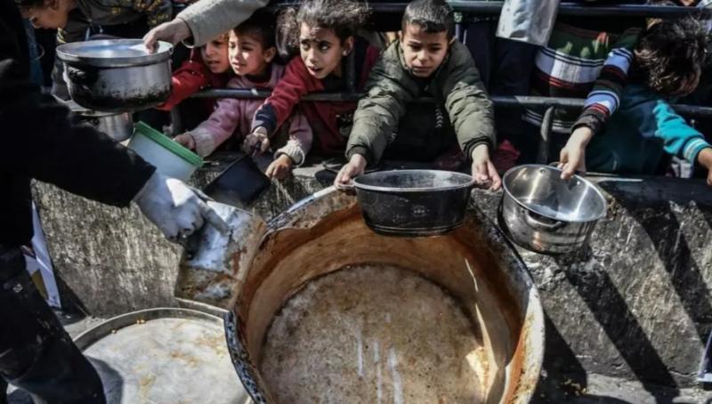 الأونروا: غزة تختنق.. 2.1 مليون إنسان محاصرون دون غذاء أو دواء