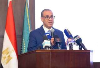 وزير الخارجية يشارك في حفل...
