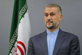 إيران تكشف ملامح جديدة في...