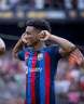 قبل مواجهة ريال مدريد.. برشلونة...