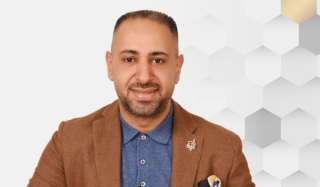 إيقاف المعلق محمد البوشي بقناة...