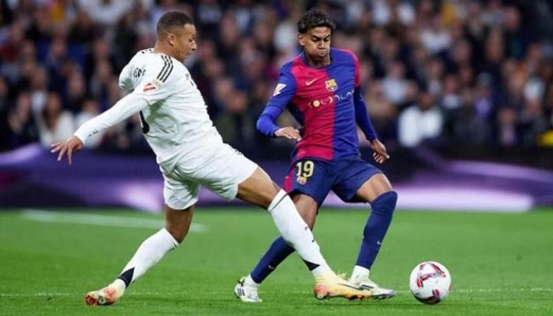 تشكيل برشلونة الرسمي أمام ريال مدريد
