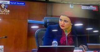 رئيس الوزراء يوضح موقف الحكومة...