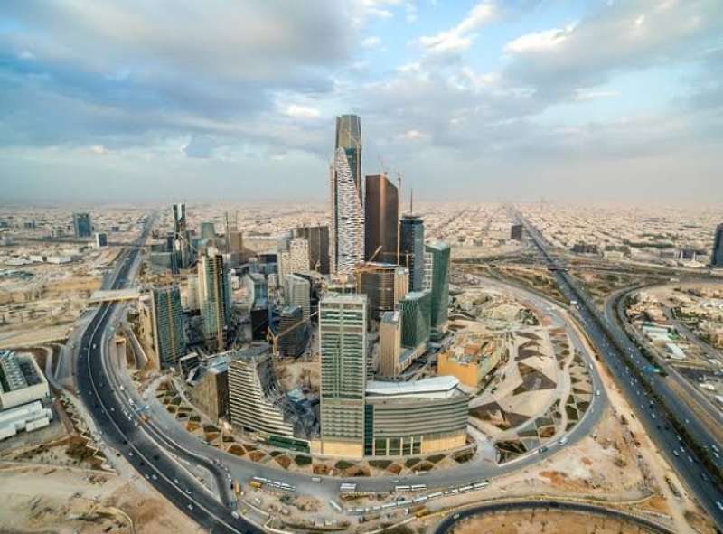 استثمارات عربية