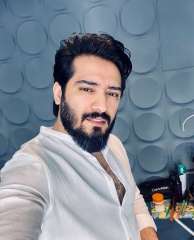 أحمد زعيم يطلق ميني ألبوم...