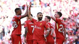 محمد صلاح يقود تشكيل ليفربول...