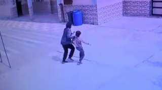 حين يُقابل الاستئذان بالعنف.. صرخة...