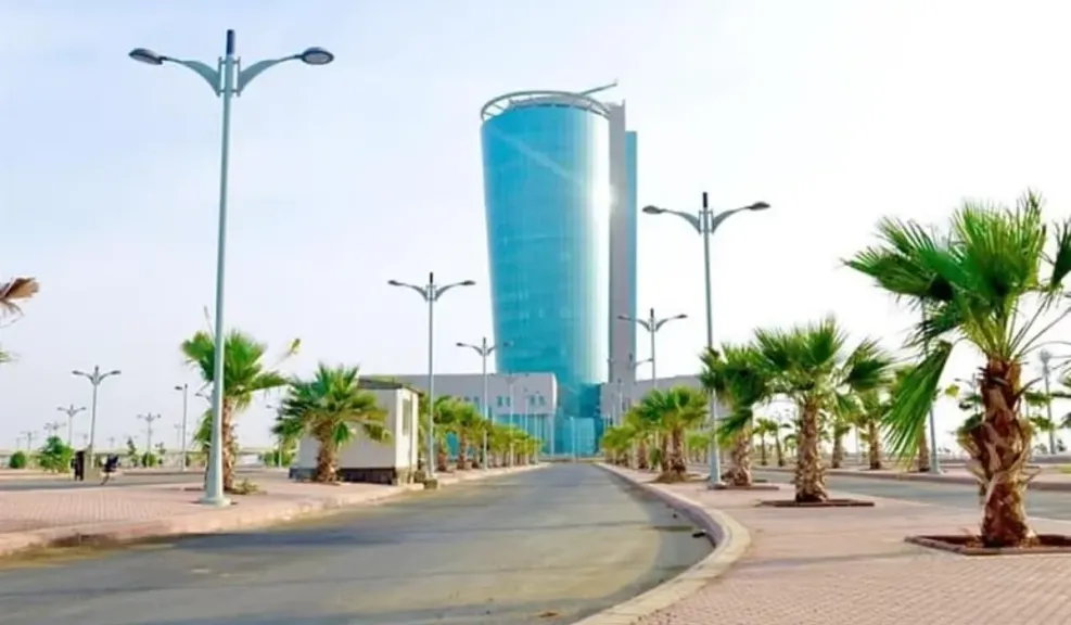 فرص عالمية في جامعة جازان.. منح دراسية لغير السعوديين للعام 1447 هـ