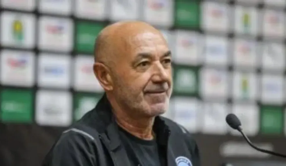 الزمالك يسرع من تسوية مستحقات بوطيب وباتشيكو لتجنب عقوبة إيقاف القيد