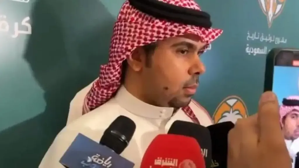 الحرمان من مزاولة النشاط لمدة عام وغرامة مالية كبيرة.. ما سبب إيقاف فارس العلياني؟