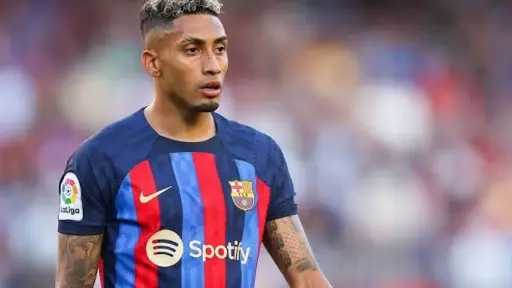 رافينيا يتألق رغم خروج برشلونة.....