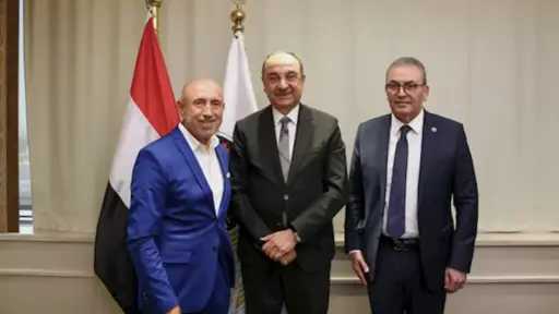 وزير قطاع الأعمال يلتقي رئيس...