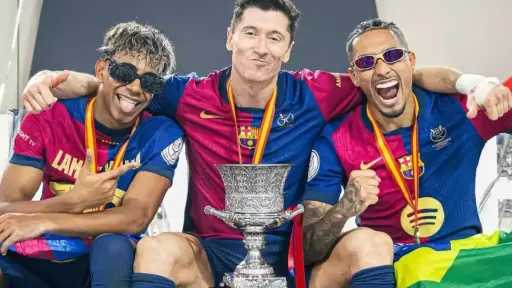 ثلاثي برشلونة لهجومي يحقق أرقام...