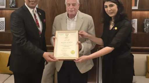 اتحاد المبدعين العرب يمنح مستشار...