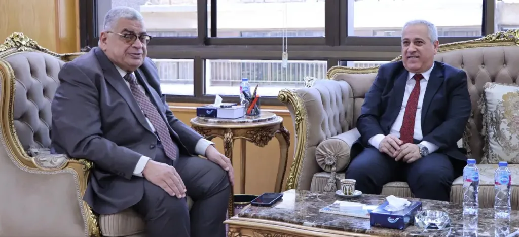 لتعزيز التعاون المشترك... الخبرة القانونية والتشريعية تتعاون مع مؤسسات الصحافة القومية