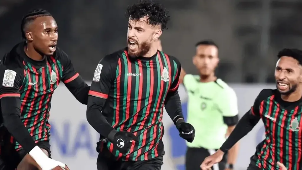 القنوات الناقلة لمباراة الجيش الملكي والمغرب التطواني في الدوري المغربي مع الموعد