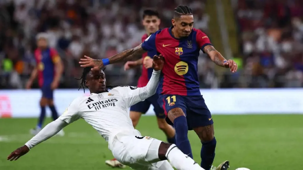 قبل المواجهة المنتظرة.. لقاءات برشلونة وريال مدريد في الدوري الإسباني عبر التاريخ